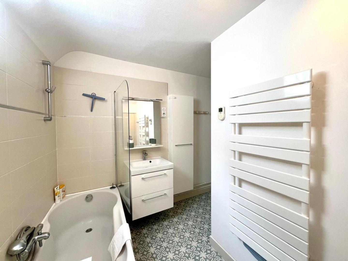 Le Saint-gregoire : Lumineux Centre-ville Apartment